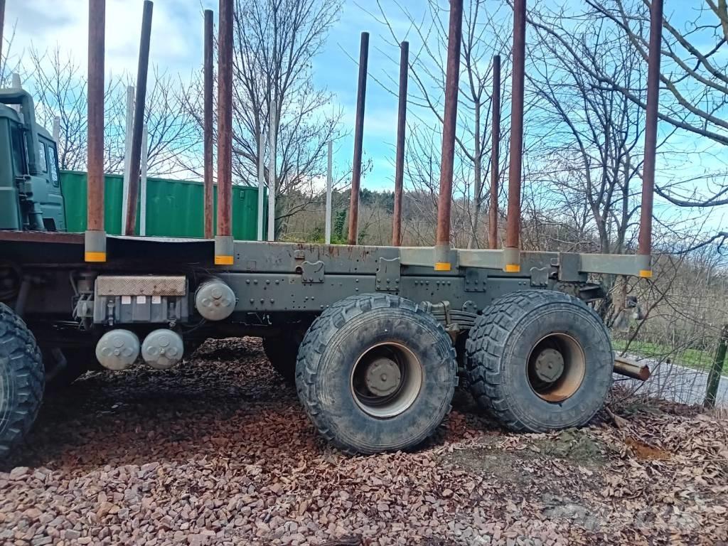 Astra 8845 Tractores forestales