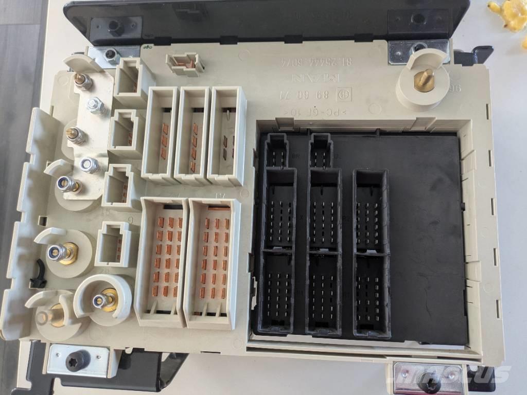 MAN 81.25444.6074 / 81.25806-7114 Componentes electrónicos