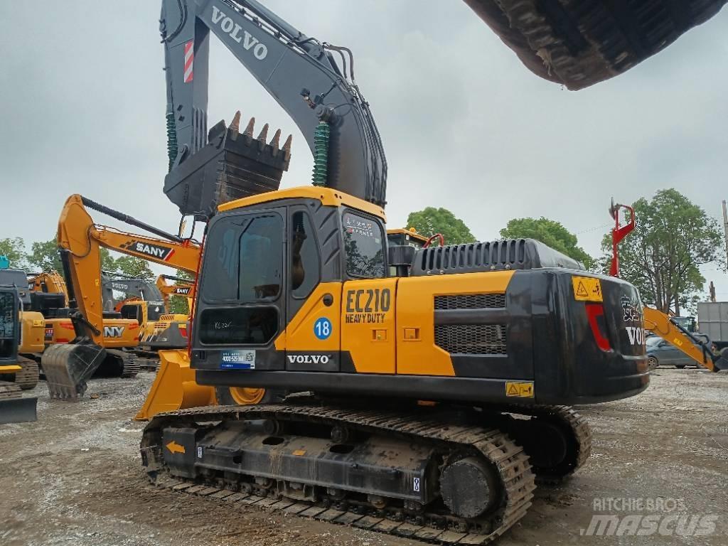 Volvo EC 210 Excavadoras sobre orugas