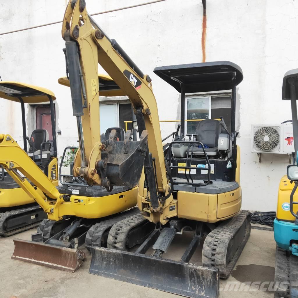 CAT 302C Miniexcavadoras