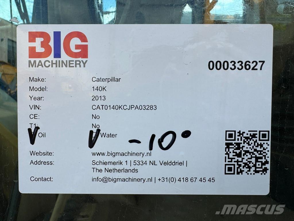 CAT 140K Niveladoras