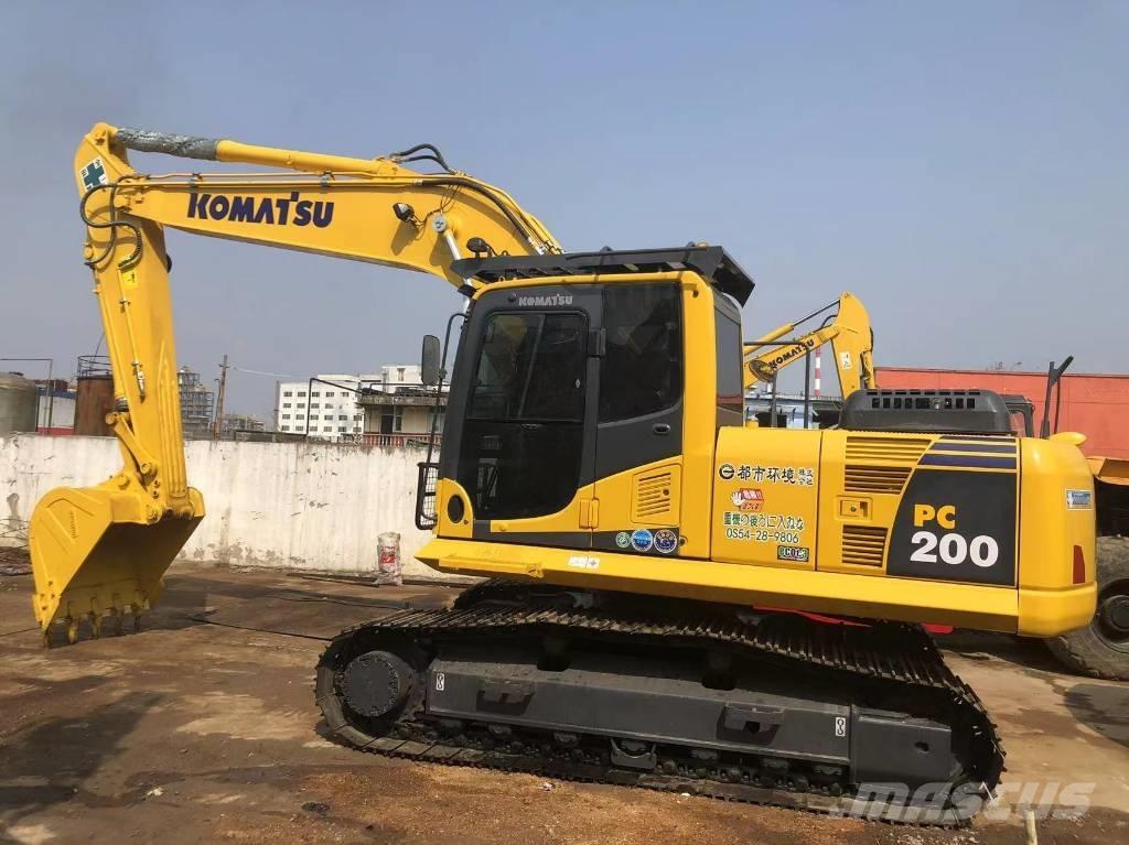 Komatsu PC200-8 Excavadoras sobre orugas