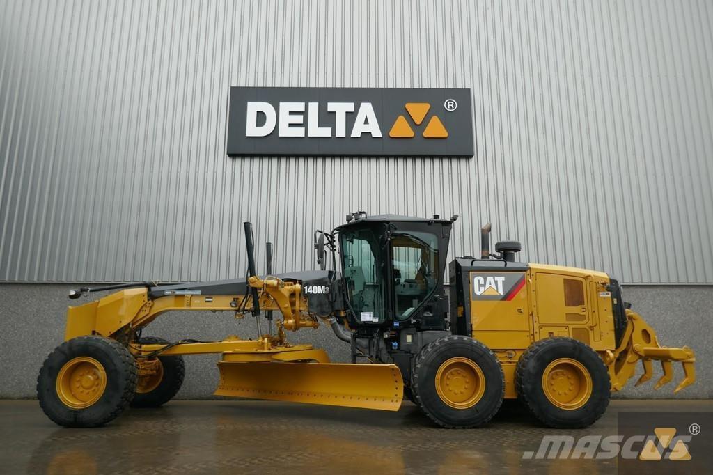 CAT 140M3 Niveladoras