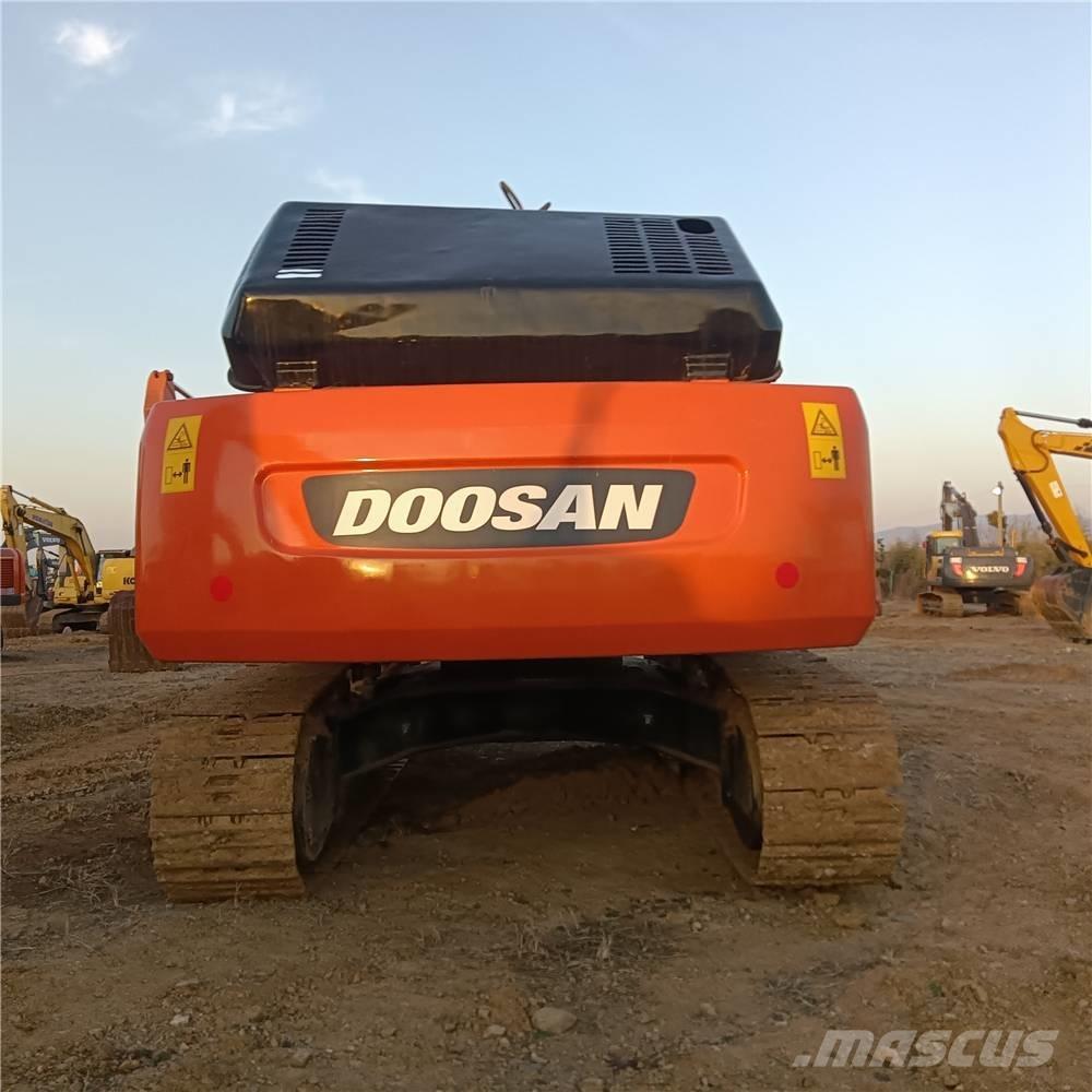 Doosan DH300LC-7 Excavadoras sobre orugas