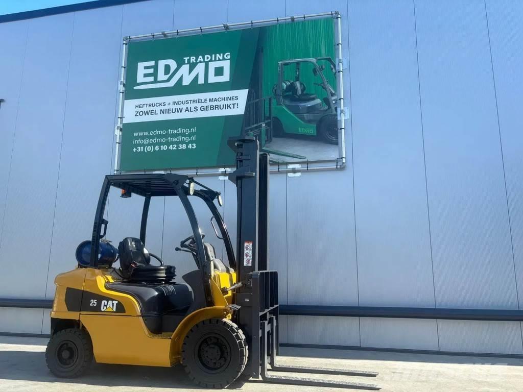 CAT GP25N Heftruck Camiones LPG