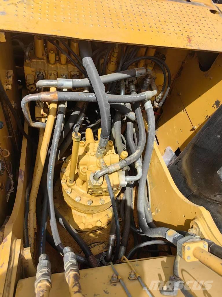 CAT 323 D Excavadoras sobre orugas