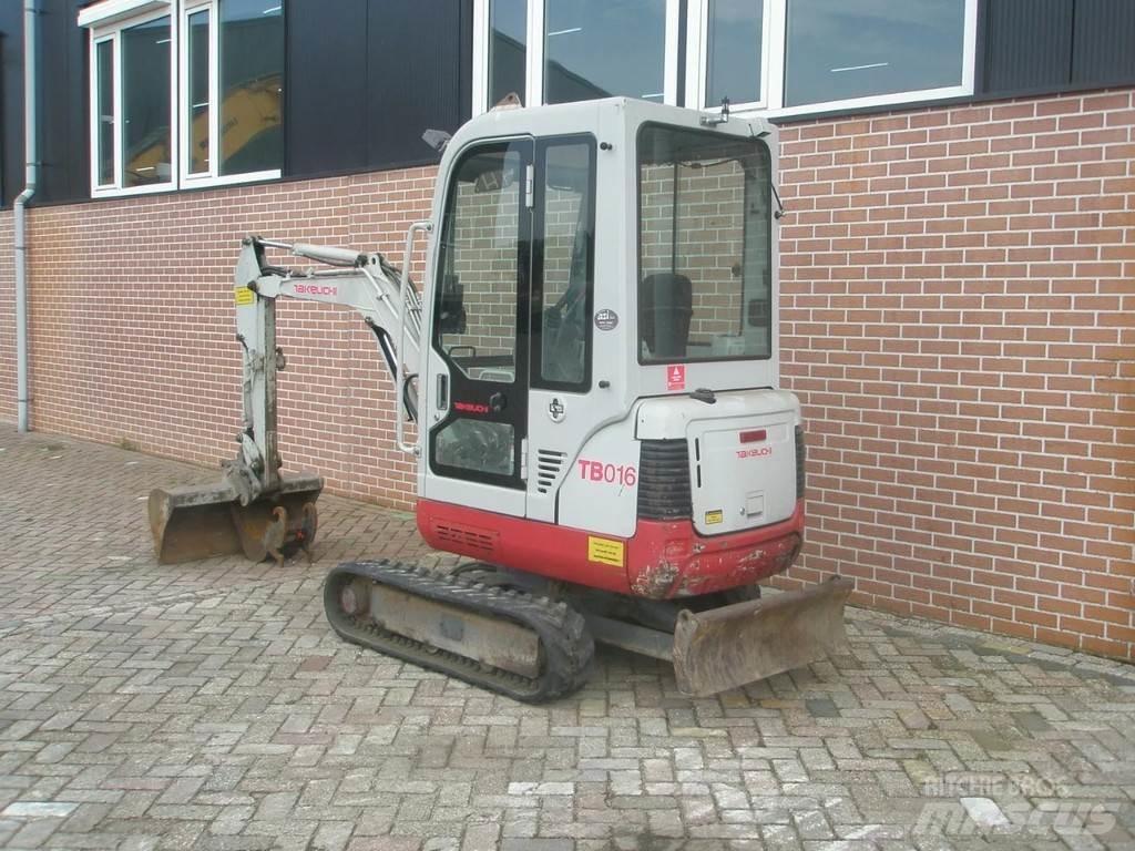 Takeuchi TB016 Miniexcavadoras