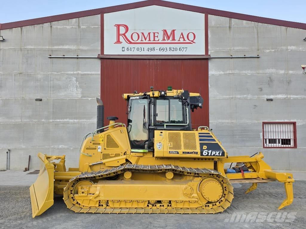 Komatsu D 61 PXi-24 Buldozer sobre oruga