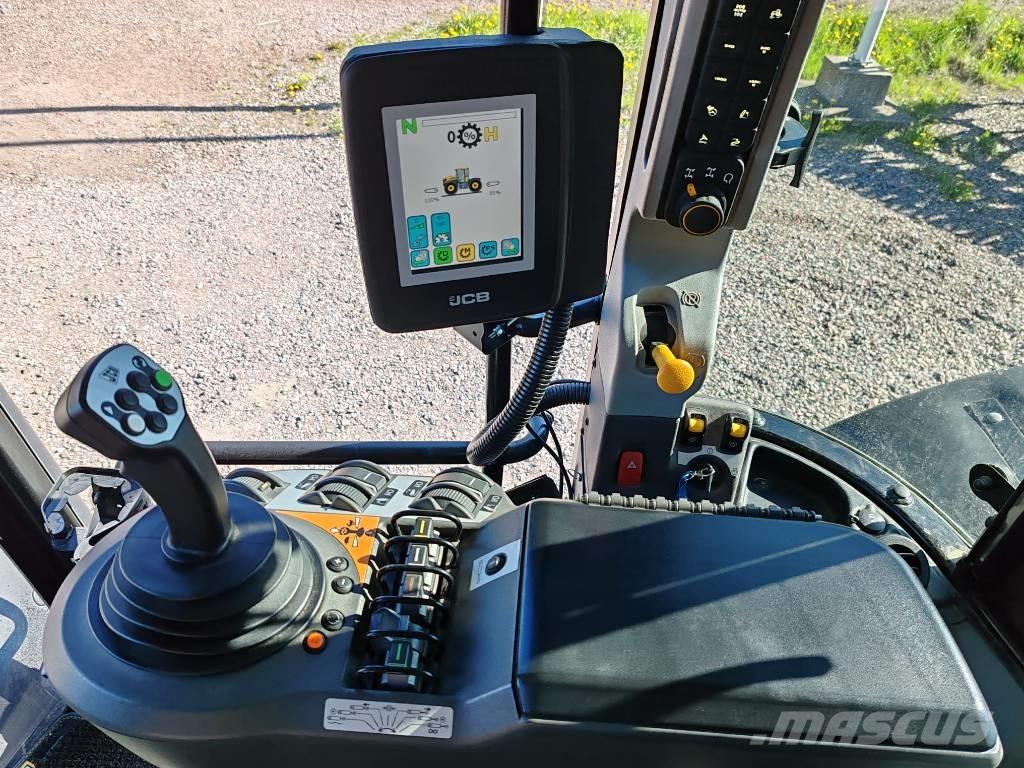 JCB Fastrac 4220 Tractores