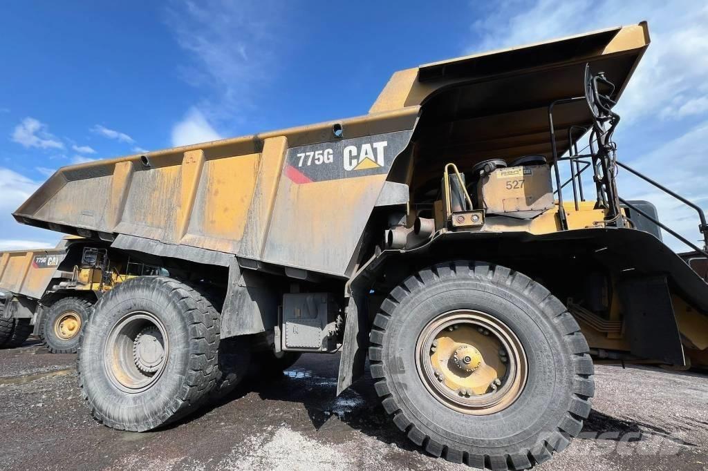 CAT 775 G Camiones de volteo rigidos