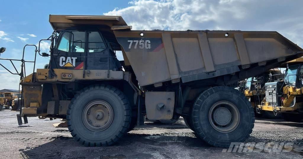 CAT 775 G Camiones de volteo rigidos