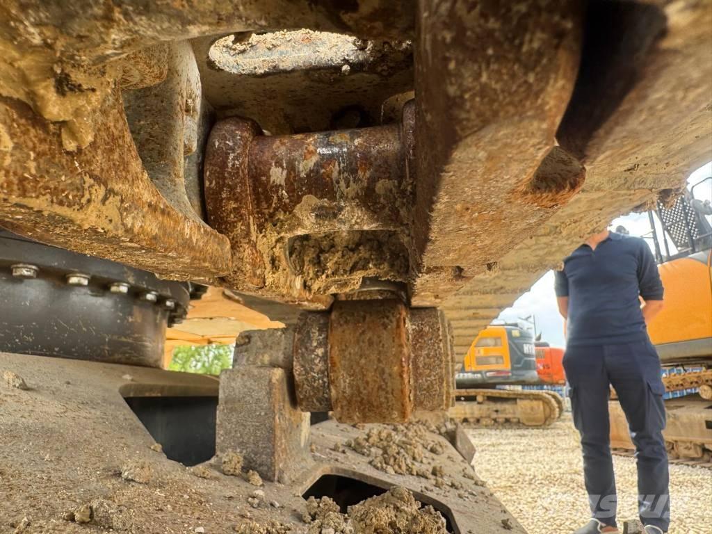 CASE CX 250 D Excavadoras sobre orugas