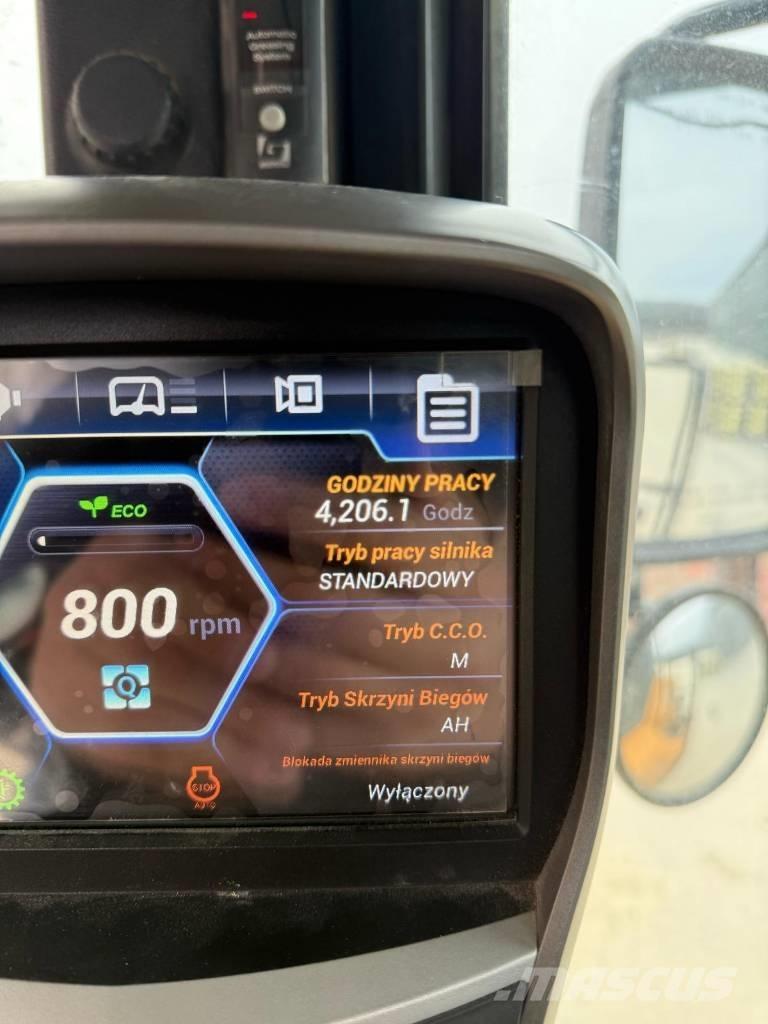 Hyundai HL 960 Cargadoras sobre ruedas