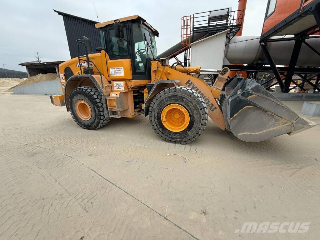 Hyundai HL 960 Cargadoras sobre ruedas