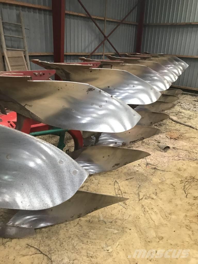 Kverneland PB100 Arados reversibles
