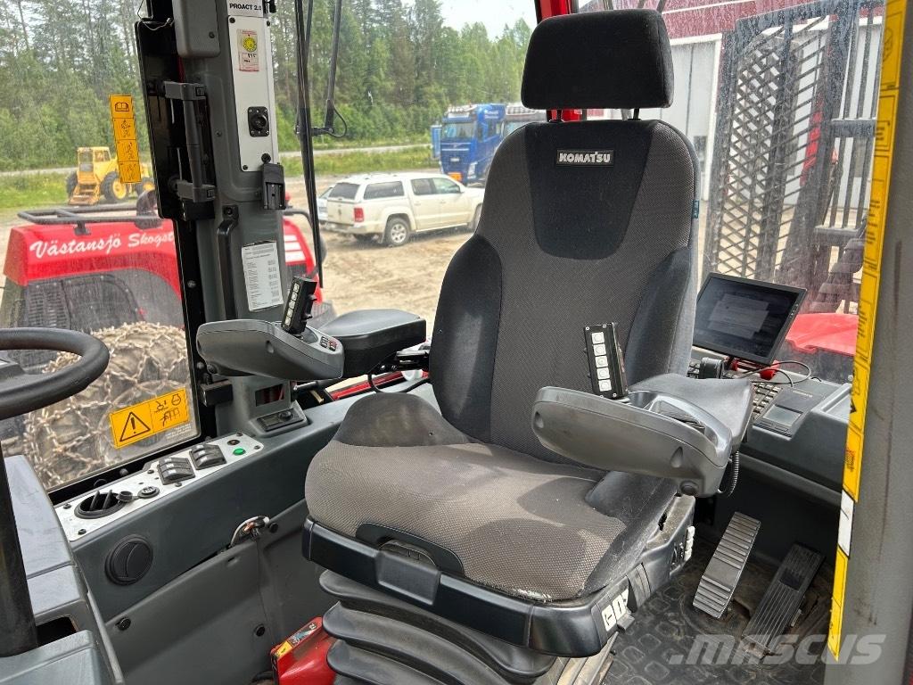 Komatsu 895 Transportadoras