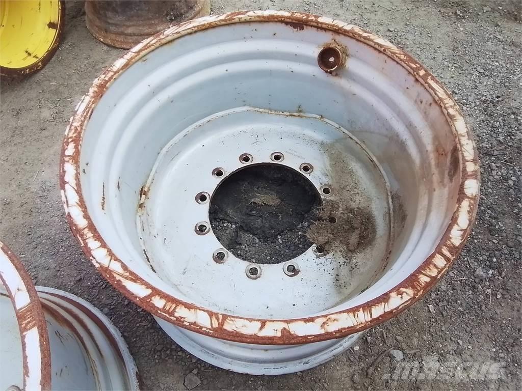 Valmet 911 20x34 Llantas