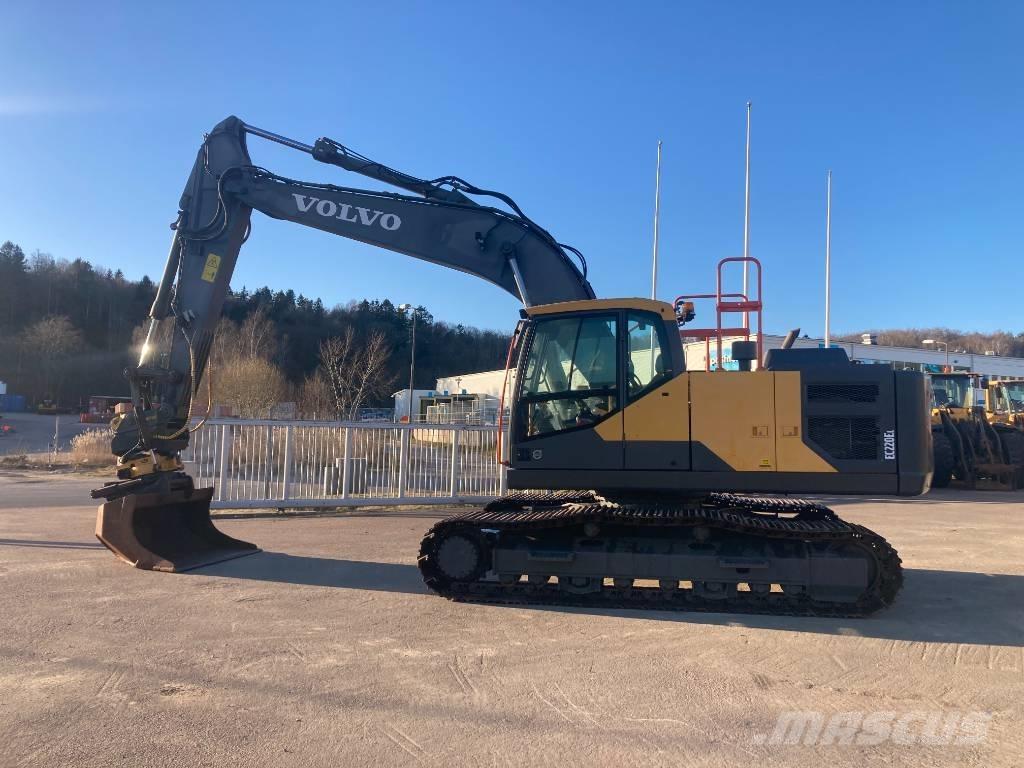 Volvo EC 220 E Excavadoras sobre orugas