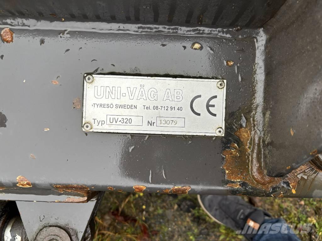 Uni-väg UV-320 Hojas y cuñas quitanieves