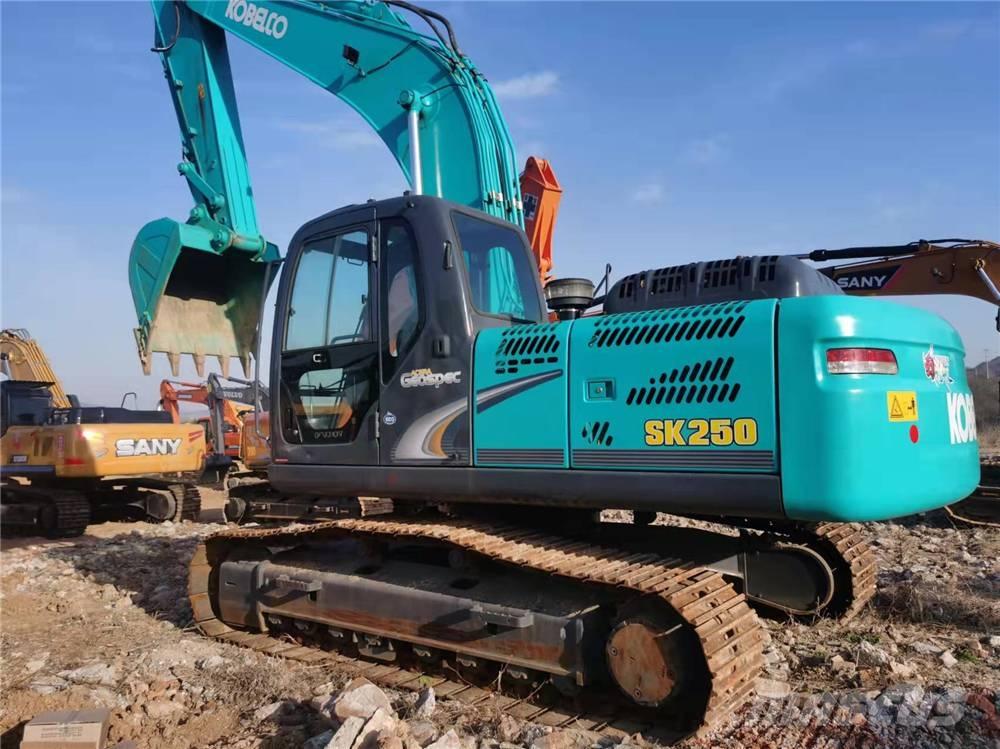 Kobelco SK250-8 Excavadoras sobre orugas