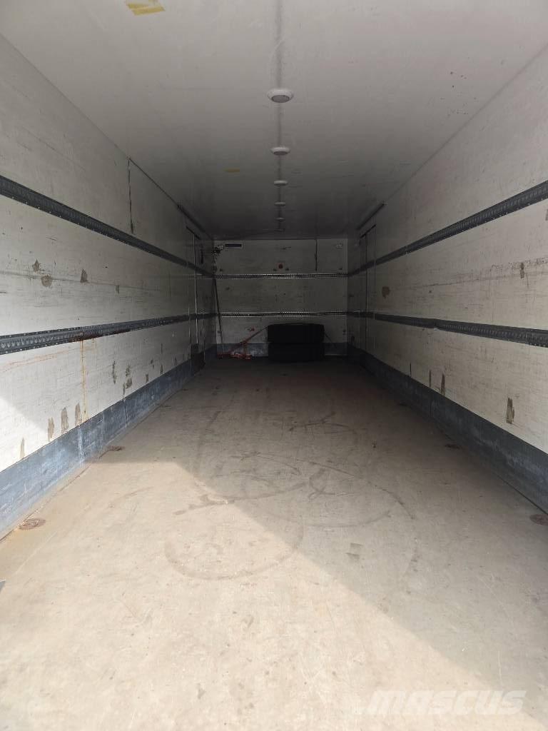 Volvo FE 300 Camiones con temperatura controlada