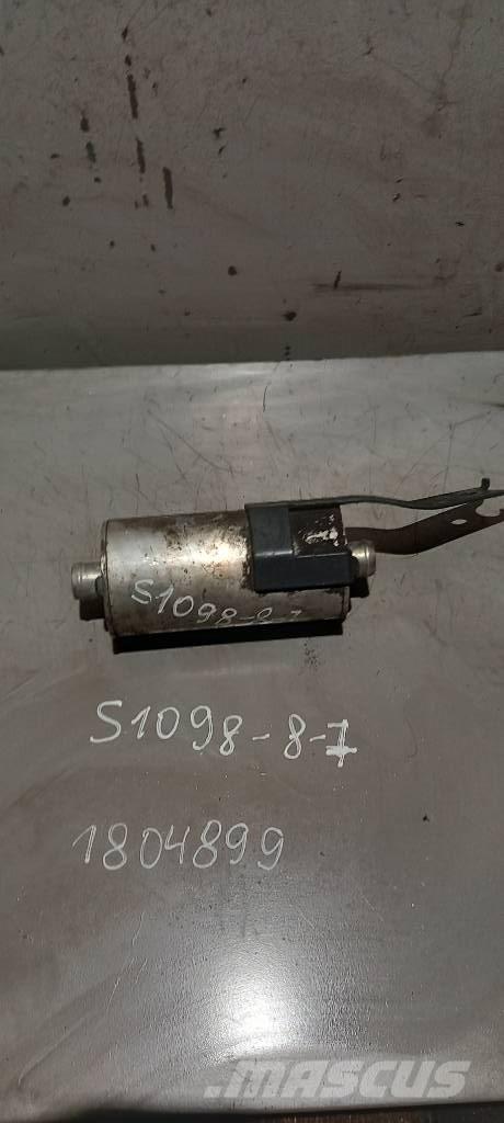 Scania R 440.    1804899 Cajas de cambios