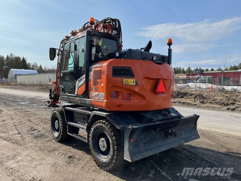 Hitachi ZX135W-7 Excavadoras de ruedas