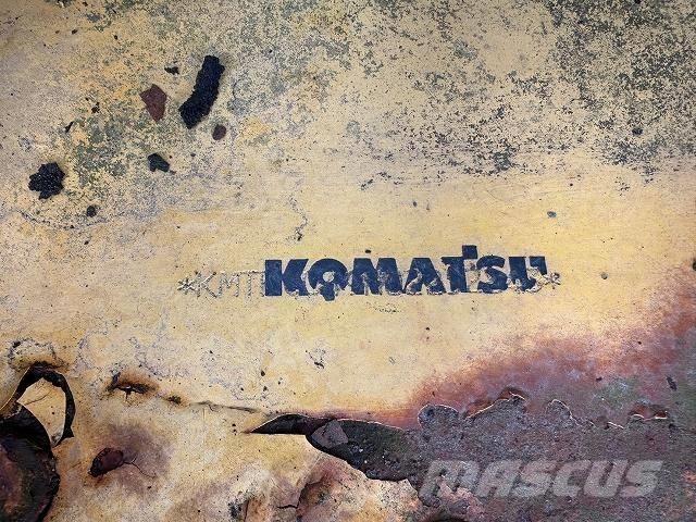 Komatsu PC200-7 Excavadoras 7t - 12t