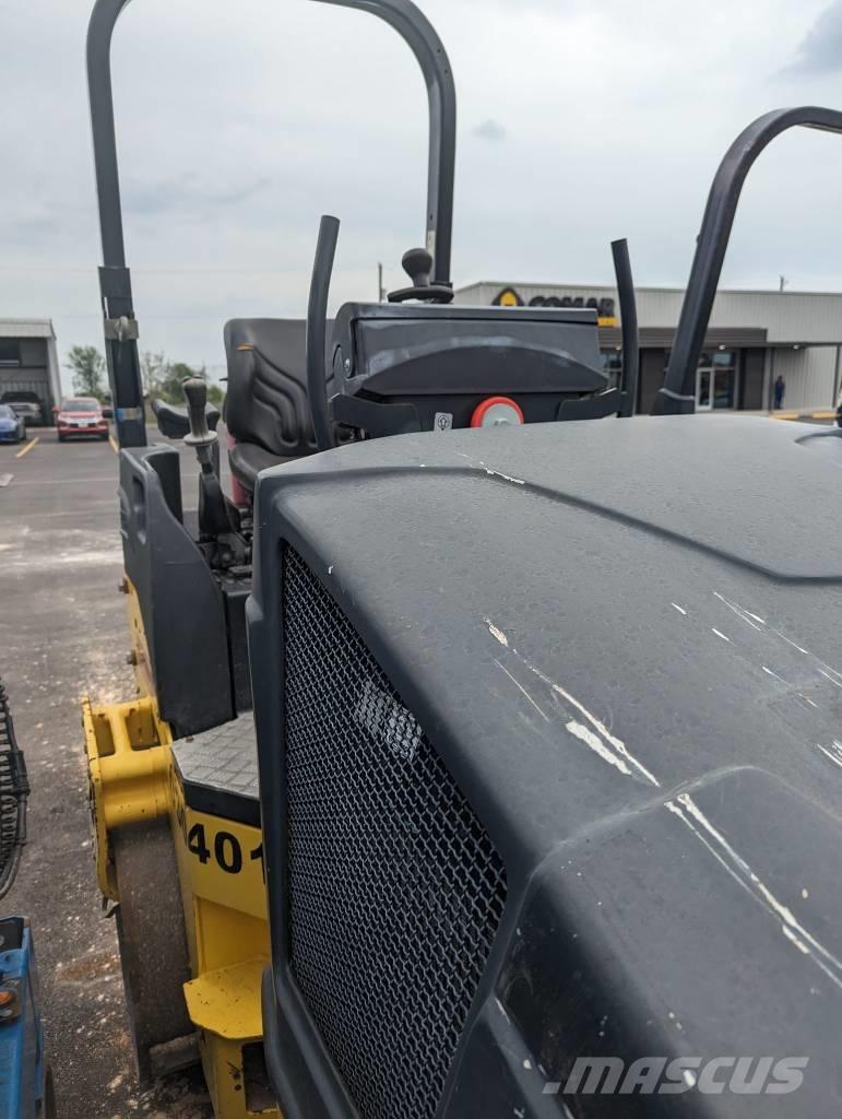 Bomag BW 120 AD-3 Rodillos de doble tambor