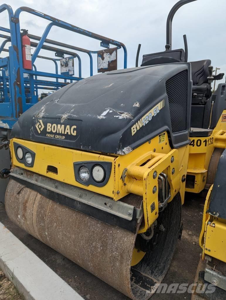 Bomag BW 120 AD-3 Rodillos de doble tambor