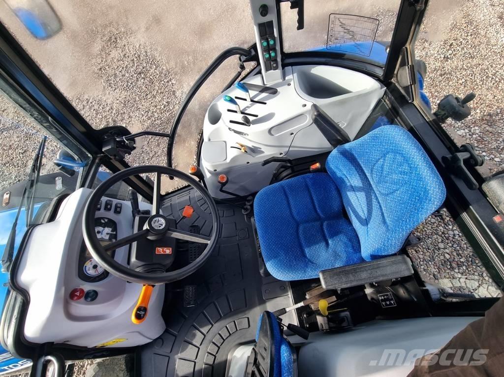 New Holland TD 5.95 Tractores