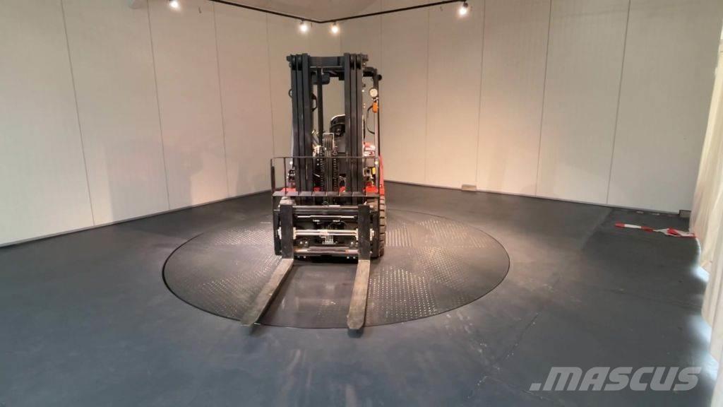 EP EFL 302 Montacargas - otros