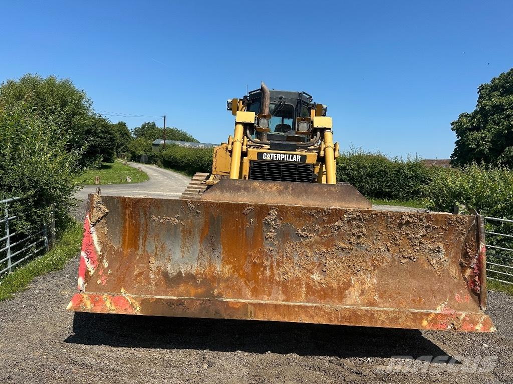CAT D 6 T LGP Buldozer sobre oruga