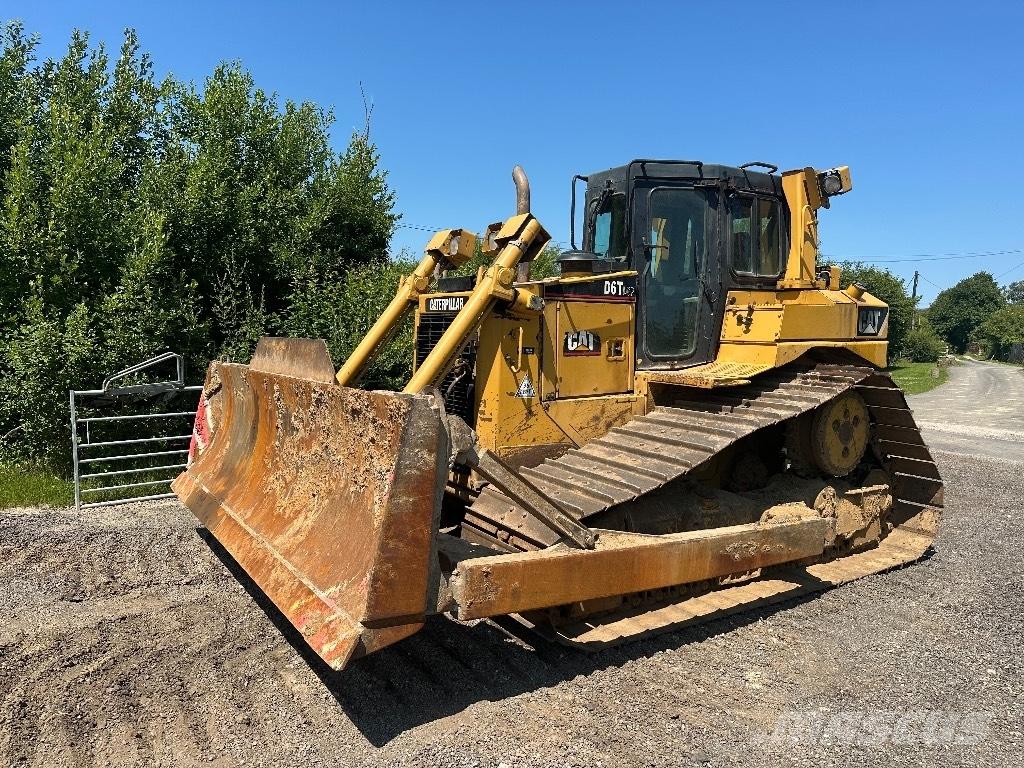 CAT D 6 T LGP Buldozer sobre oruga