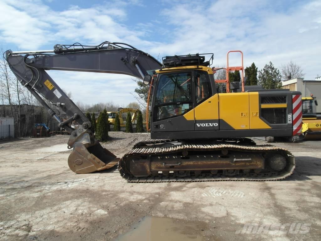 Volvo EC 220 EL Excavadoras sobre orugas