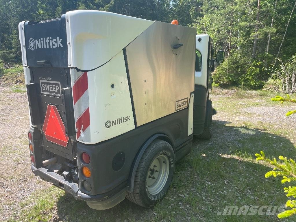 Nilfisk CR 3500 Barredoras