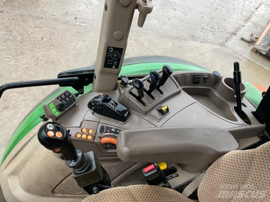 John Deere 5125R Tractores