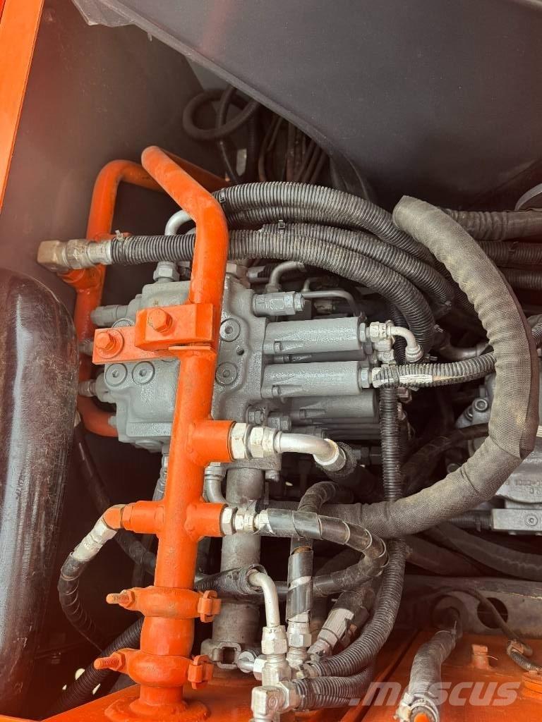 Hitachi ZX 70 Miniexcavadoras