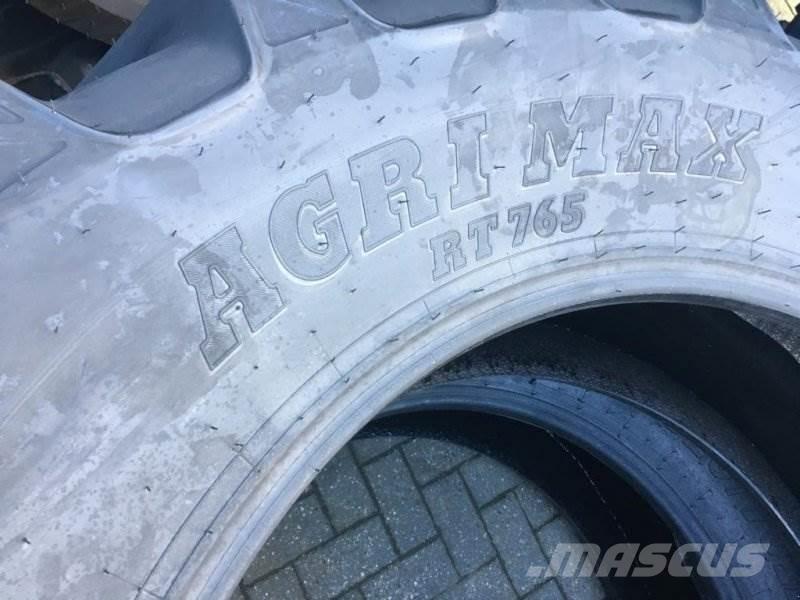 BKT 520/70 R 38 Ruedas