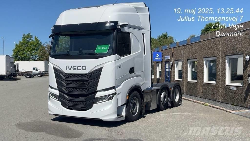 Iveco S-Way Camiones tractor