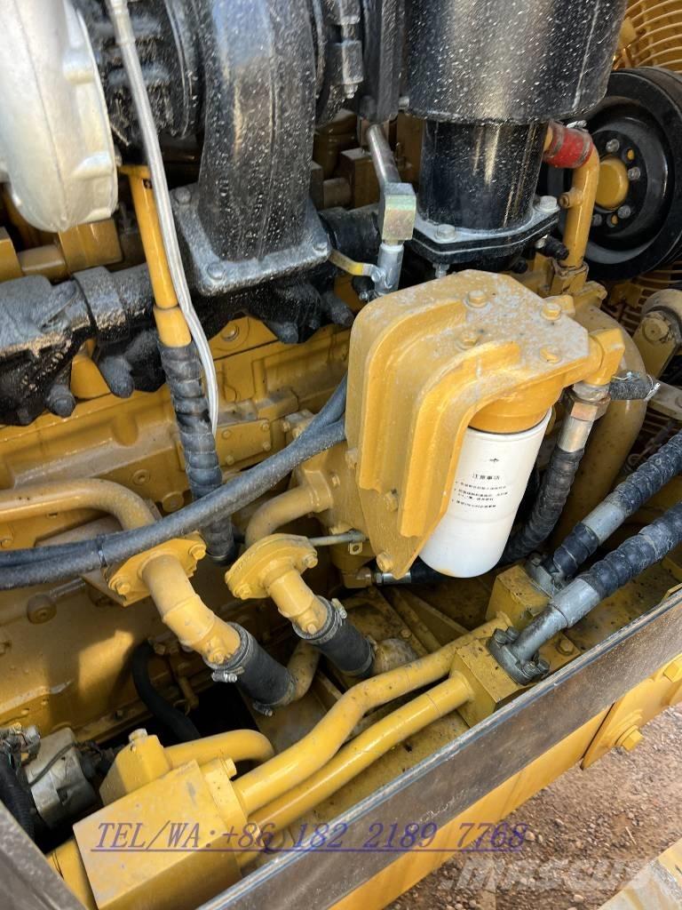 Shantui SD32 Buldozer sobre oruga