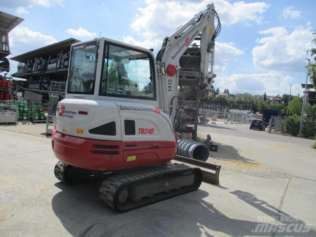 Takeuchi TB240 Miniexcavadoras