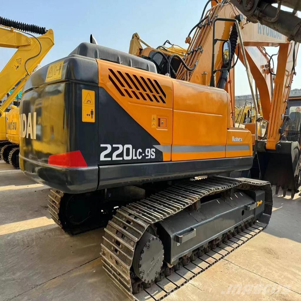 Hyundai R220LC-9S Excavadoras sobre orugas