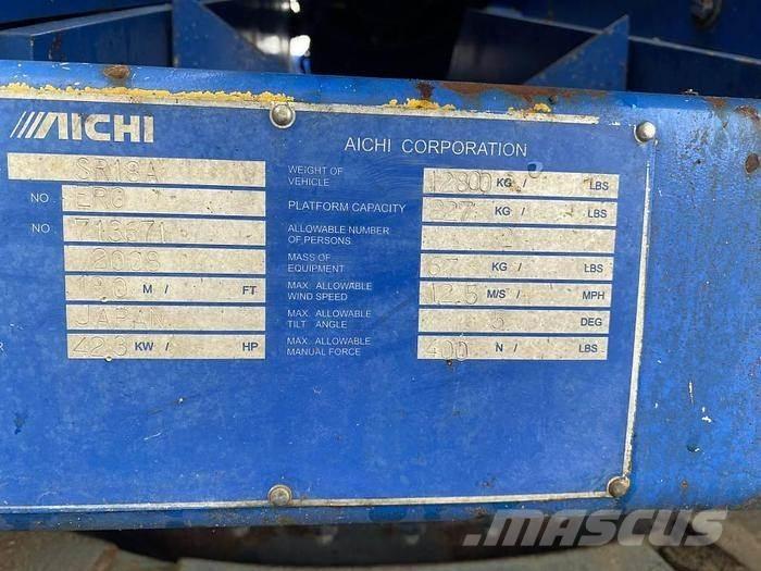 Aichi SR 18A Plataformas con brazo de elevación telescópico