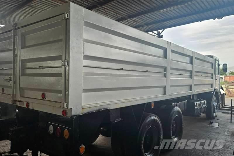 MAN 30-240 Otros camiones