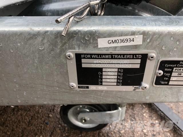 Ifor Williams HB 506 Semirremolques de ganado