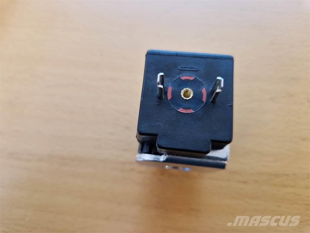 Ponsse 0067965 Componentes electrónicos