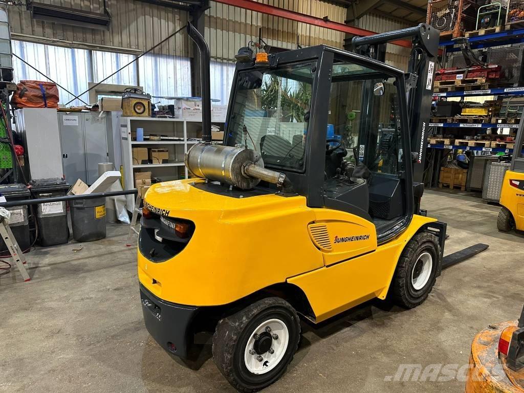 Jungheinrich DFG 550 Camiones diesel