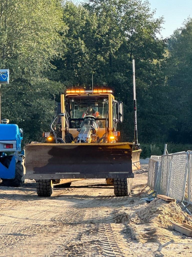 Volvo G 946 Niveladoras