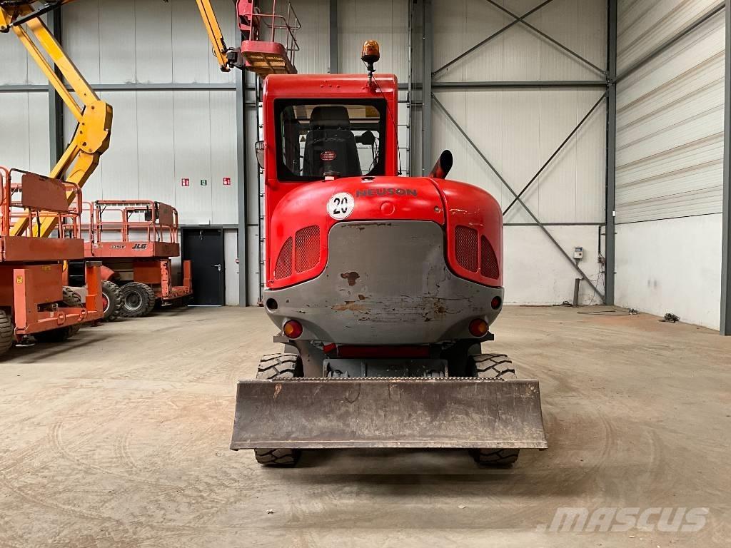 Neuson 6503 WD Excavadoras de ruedas